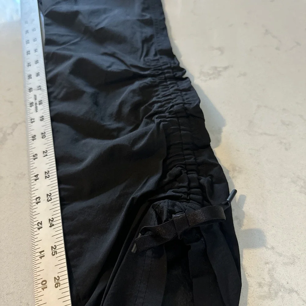 The North Face Women's Mapleton Tech Nylon Adjustable Hiking Pants Size 2 NWOT‎